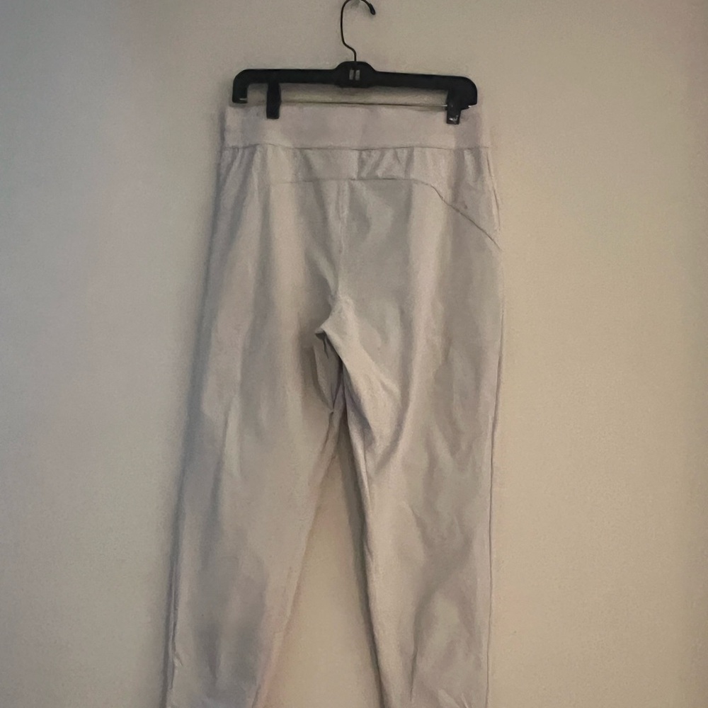 Athleta Women's Cream Jogger Pants - Picture 11 of 14